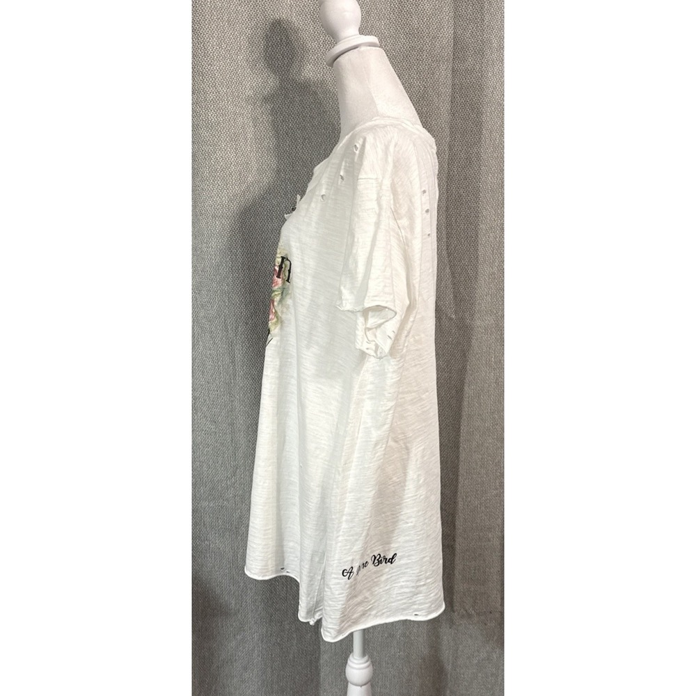NWOT A Rare Bird Strengthen My Heart Tattered Tee White L/XL Rhinestones Boho - Picture 4 of 10